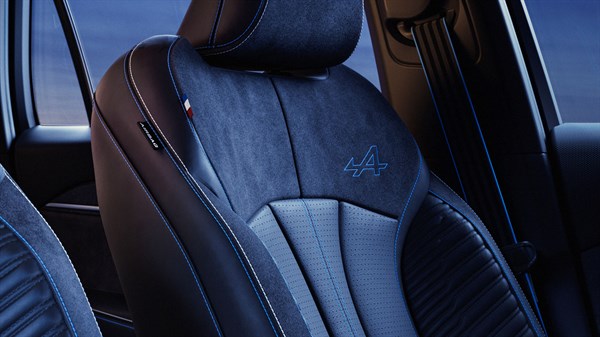 Renault Koleos full hybrid E-Tech - premium microfiber textile uphostelry