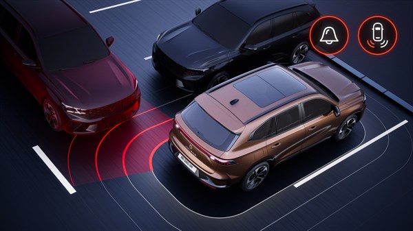 Renault Koleos - rear cross traffic alert